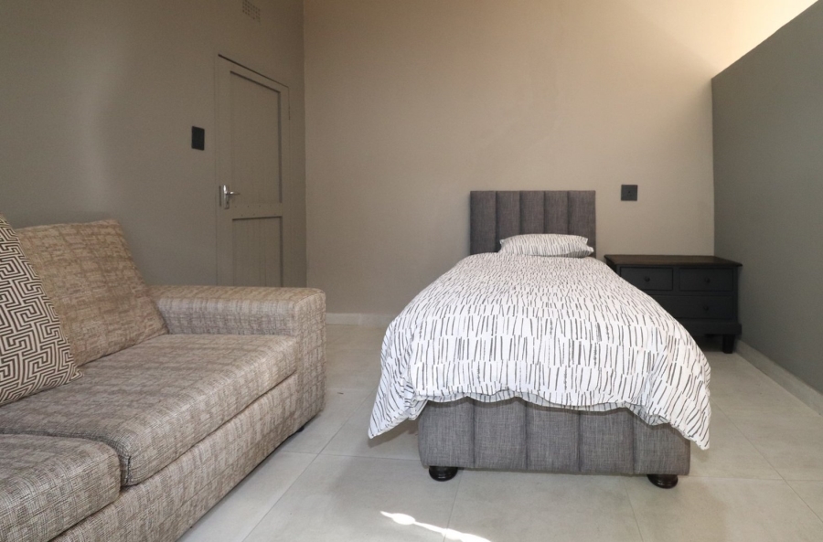 5 Bedroom Property for Sale in Irene Park North West